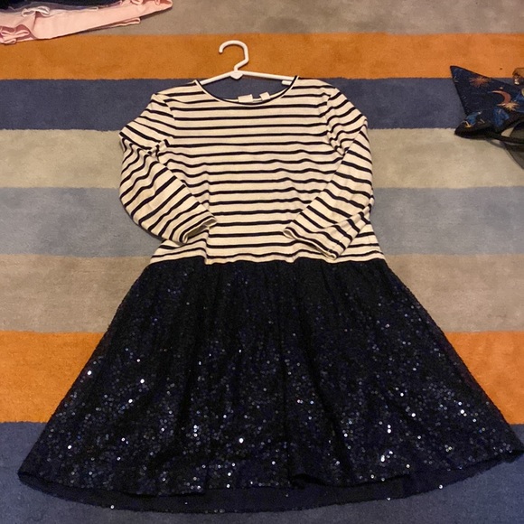 Great for Easter/grad Adorable gap kids size m striped top sequin skirt - Picture 2 of 5
